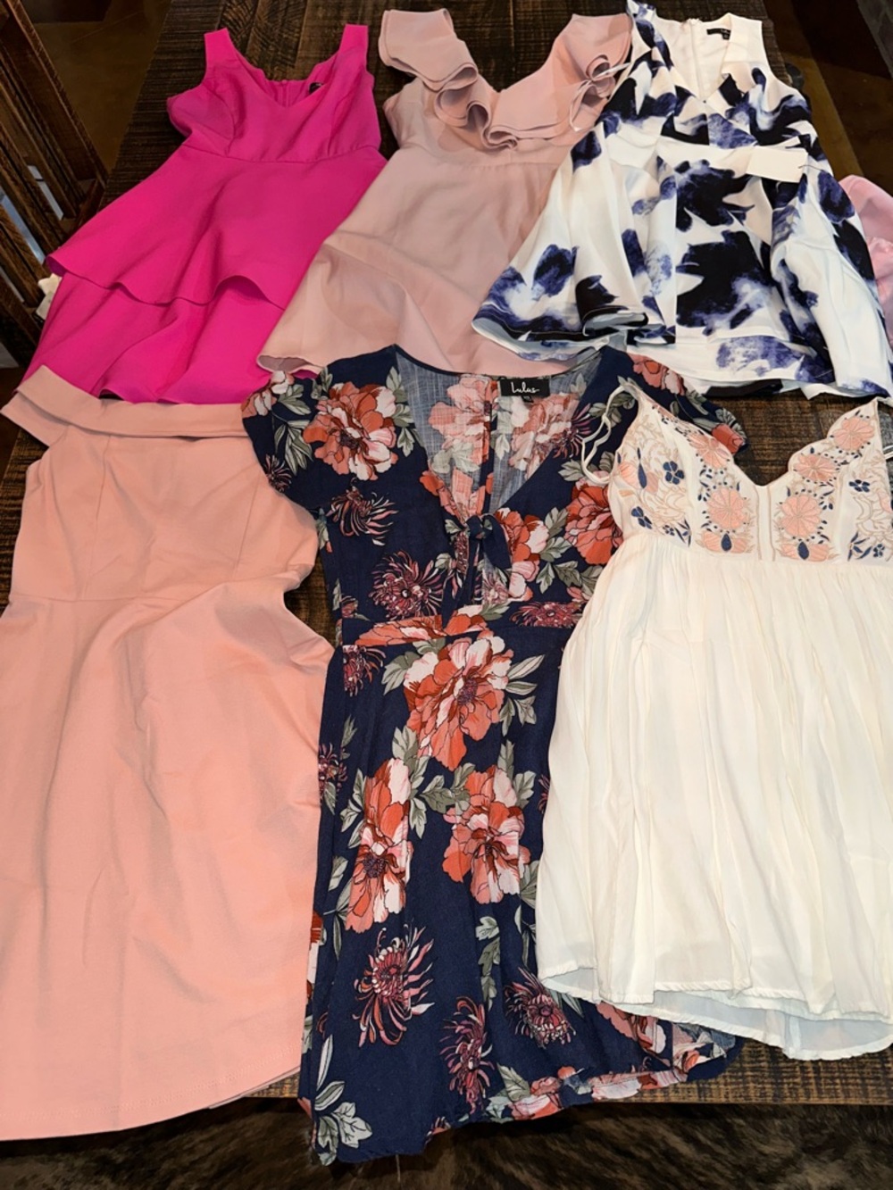 Lulu’s size XS/S dresses lot of 6
